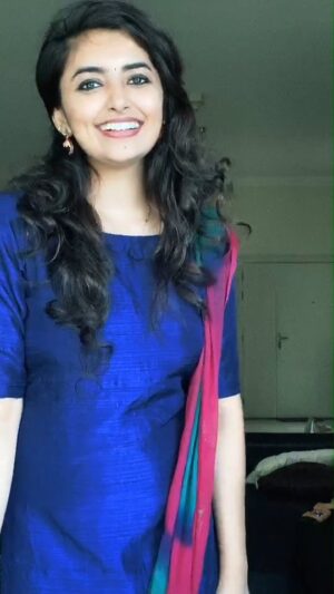 Shalini SJ Instagram - Chumma ...I love you🥰🤩😍🤩🥰🤩😍🤩

#vijay #samandha #tamil #songs #chellakutty