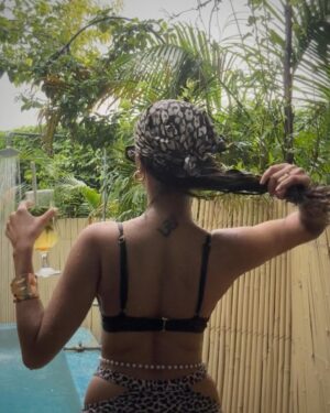Shambhavi Singh Instagram - dnd szn 👙☀️🌴🍹