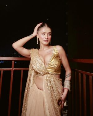 Shambhavi Singh Instagram - Golden goddess in her element ✨💫⚡️