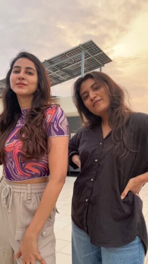 Shamni Mahe Instagram - APT APT 🎀