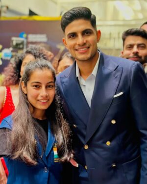 Sheetal Devi Instagram - I’m humbled and grateful to have met incredible individuals whose life journeys have inspired many, including myself!

#throwback