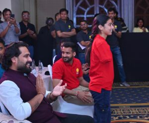 Sheetal Devi Instagram - Overwhelmed with emotions at the @ogq_india felicitation ceremony…

A heart filled with gratitude and eyes full of tears…This unforgettable moment is forever etched in my ❤️ 

Thank you, Team OGQS, for your selfless dedication, expert guidance, and unwavering support.