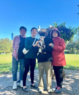 Shirley Chung Instagram - Heyyy loves,it’s been a while since my last update.❤️I have completed a few milestones in my cancer fighting journey in the last 2 months🎉I finished my 10 weeks radiation and chemo in patient treatments at @uchicago,and ring the victory bells with my treatment team and friends   family by my side! ❤️And as I thought the toughest part of cancer has passed…I experienced the hardest / worst days of my life during recovery.  2 weeks after the treatment was when the Radiation   chemo took full effect on my body. My neck, lips and jawline were covered with blisters from the radiation, my tongue and throat were peeling & bleeding all the time.🩸I couldn’t sleep through the night, was waking up every 2 hours coughing up blood and mucus.🙃My days were filled with clean and rinse my mouth, clean and change dressing on my neck,self inject pain meds every 3 hours, tube feed nutritional shakes and water. 💥My pain finally got better 3 weeks ago.💧The first sip of water was glorious, it was still super painful, but after 3 months of not being able to swallow anything, it was a small win! ❤️I have since learned to drink smoothies, had soups,ice cream and egg custard, my taste buds are coming back, I can taste 50% of sweet and savory and all the warm spices. 🙃Little hiccup, got an emergency surgery to replace GTube. ✌️Since I have been feeling better, I got to enjoyed Chicago a little bit, trips to museums and a play.❄️🐶I even played in the snow with Baxter.💥 As I am getting ready to go back home for the holidays, I can’t thank my team @uchicago , Dr Vokes and Dr Juloori enough for treating and taking great care of me.🙌 My friends and family who visited and texted and checked on me. 🙏Everyone’s prayer, donations,gifts and love, warmed my soul, pushed me forward on this tough road of cancer recovery.  I appreciate YOU ❤️. Next step, come back to Chicago in January for my final checkup.  I GOT this 💪 #tonguecancer #fuckcancer #cancerwarrior #chefshirleychung #dumplingmafiaqueen