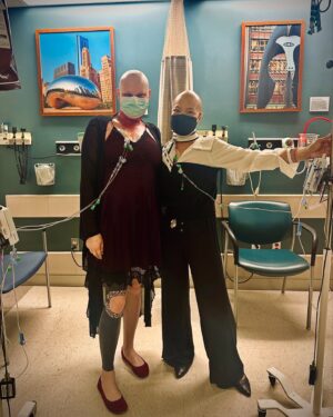 Shirley Chung Instagram - Hey Loves 💕 Hello from Chicago! Thank you all so so much for the out pouring love and support since my announcement, your love helped carried me through the hardest and the most painful weeks of my life. ❤️ I have completed 2 weeks of radiation and chemo treatment at @uchicago, I can’t thank my doctors and nurses enough for taking good care of me.  My mouth, tongue and throat are peeling because of radiation, so after 1 week of treatment, my pain was so bad that drinking water felt like pouring salt on my raw flesh, so I chose to install Gtube, feeding tube on my stomach, so I can get all the nutrients and meds through it, without torturing my mouth. It was a hard decision to be make, but I felt so blessed that my doctor push me to do it. I was losing weight too rapidly,10 pounds in 10 days. I ended up stay in the hospital for 2 weeks for the surgery, also figure out the best solution for my pain control.  With my new shining weapon G-Tube, I am feeling much stronger and have been able to maintain my weight this check up! 💕 Having tongue cancer, even though I am surrounded by so much love, but I can still feel lonely, because no one can imagine the pain and not be able to talk and even drink water.  I definitely had some of the darkest days of my life. 💕 But I met a new friend! Aubryn, my cancer warrior sister when we were in the waiting room for radiation ☢️ We bounded over our love of fashion ( we were the only 2 girls continued to dress up and put on makeup for our appointments) and Love of Food!  She is one week ahead of me on treatments, so her experience gave me a sense of clarity, and she is tougher than me! Handling all the pain with such grace. We text each other everyday, she even checks on me when we are having the off week at home.  We exchange list of food that we crave and wanna go eat after we are healed, and promised to cook for each other after we kick cancer’s ass. I am so grateful to have met my cancer warrior sister here and I know our friendship will continue long after we are healed❤️👯‍♀️. #chefshirleychung #dumplingmafiaqueen #unicorn #cancerwarrior #tonguecancer #fuckcancer