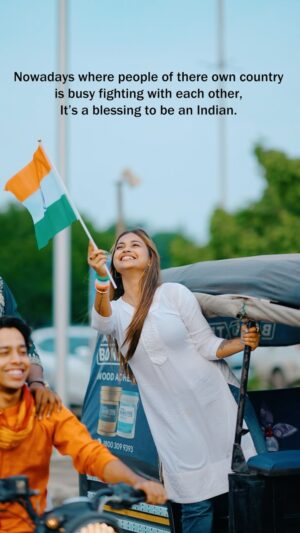 Sona Dey Instagram - It's a blessing to be an Indian🇮🇳❤️

@__prince_9211_ @ritika_ritz__01 @chota_badsha_bt_04 @sarojmeher.official 

Videography- @raghuraj_rj08 🔥

Disclaimer- it's just a content, we respect all the countries & religions 🙏

#15august #indipendenceday #india