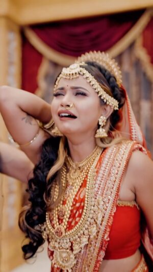 Sona Dey Instagram - बनना है तो कृष्ण बानो🦚, दुर्योधन नहीं😡

@shiva_ahirwar_official ❤️
@sarojmeher.official ❤️ @avonnagpure.official ❤️

Makeup - @priyanshu_makeup_artist.07 🫰
Outfits & jewellery - @kolka_2021 🥰
Shoot by - @m_k_photography20 ❤️
Editing - @raghuraj_rj08 🎥🔥

#janmashtami #krishna #draupadi