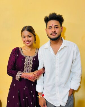 Sona Dey Instagram - Ye Duniya Parayi Hai Bas Ek Apna Hai Tu❤️

@raja_dey__official @ronnie_rd_official @__prince_9211_ @official_chiku_gamer @smarty_sp_11 

#rakshabandhan #rakhi #brothers #bhai