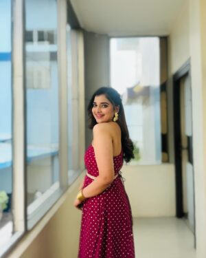 Soniya Suresh Instagram - Serving some 🌶️for u !!!!!!
.
.
.
.
#showtime#suntv#puthuvasantham#selvi#insta#instapic