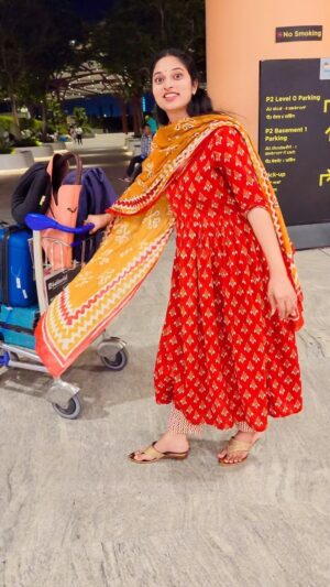 Sravani Varma Samanthapudi Instagram - Beautiful dresses💃👉@ananyacollections_for_you
