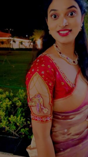 Sravani Varma Samanthapudi Instagram - 😍 10% discount only mana follower ki matrame @nivara_boutique 
#bangkokpilla #telugu #trending #outfits #blouse #maggam #bride #saree