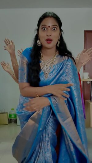 Sravani Varma Samanthapudi Instagram - Thank you all for your love ❤️ & support 🙏 @pattuvastra  #sarees #trending #instagram #reel #pattusarees #tradition #bridal #pattu
