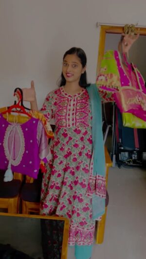 Sravani Varma Samanthapudi Instagram - Nemali 🦚 design adhirindi 👉 @i1boutique 
#bangkokpilla #trending #reels #blouse #saree #marriage #design #blousedesigns #outfits #boutique