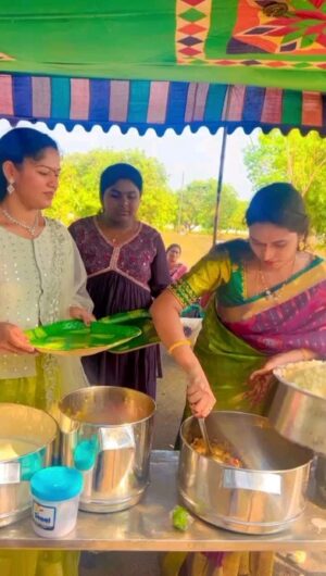 Sravani Varma Samanthapudi Instagram - Eevida deggera rendu liver lu extra teskunte rendu kidney's taakattu pettukovali😝♥️♥️