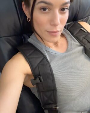 Stephanie Arcila Instagram - All the things while filming tonight’s episode 306 🔥