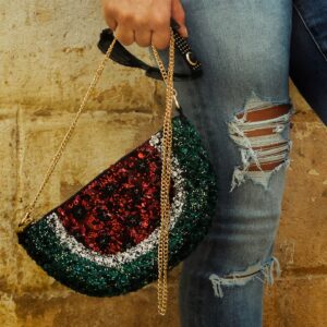 Superwowstyle Instagram - So we wanted to test out the new phone camera and this happened, i.e impromptu Bangalore street photoshoot!

Also, how cute is the 🍉 bag?
I have had this bag for years now, got it from Zara at a nicely discounted price. Still love it SO MUCH! 

#bangalorediaries #bengaluru #bengaluru_diaries #nammabengaluru #bangaloreblogger