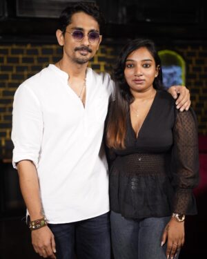 Suriya Praba Instagram - ❤️wit @worldofsiddharth 
 
Thanks to @third_i_medias 

#post #trending #suriyapraba