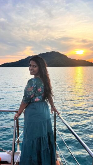 Swarnaa Rajalingam Instagram - Our trip in Malaysia was a reunion for my dad to see his high school friends after 40  years. He had friends fly in from UK, Europe and different parts of Australia. These are people we had never met before. So this was one heck of a FAMILY trip. There was no chance my sister and I were going to rock two pieces or even one pieces but we didn’t have to think twice about what swimwear we were wearing on this trip. My sister and I are two different body types but both of us knew we were going to rock the @swanathelabel Saisha one piece. It looks flattering in ALL body types. What I personally love about it is l, for those of you girlies who need extra support (such as me) you can wear a bra underneath it. I spent a whole year testing the swimwear material and it’s completely resistant to chlorine, sunscreen and oils. This was the ONLY swimwear we packed on this trip and we wore it every single day through pools, island hopping and jumping into oceans. It dries so freaking quickly! It’s highly elastic, got incredible shape retention and pulls you in in all the right spots in such a comfortable way. From dreading water activities around family because I never felt like I had swimwear I felt cute in, supported in and most importantly comfortable in around family gatherings to now it being an absolute no brainer on what I was packing. We were able to feel so present and create the best memories. Did I also mention the material is entirely sustainable as we take used plastics from the ocean to regenerate into this swimwear! So if you’re looking for a piece that makes you feel snatched, but something you can pair with shorts to make more modest or family friendly THIS is the piece! 

For Black Friday @swanathelabel is running some insane deals so don’t miss out!

👙25% OFF site wide 
👙30% OFF orders over $150 
👙40% OFF sizes 2XL - 4XL 

Happy shopping! 

[sustainable swimwear, inclusive swimwear, South Asian inspired prints, small business, woman of colour founder, Swana the label]

Location: @parkroyalcollectionkl