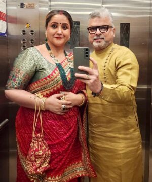 Swati Shah Instagram - Best friend,philosopher,guide,my very own personal punching bag,anchor…can’t think of a moment without you…❤️u…stay happy n healthy always…happy birthday mere Kathan ke papa