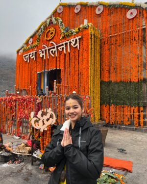 Tanu Rawat Instagram - Jai kedar baba❤️🙏🏻🥺 
#tanurawat33