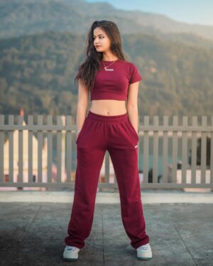 Tanu Rawat Instagram - The impossible is now possible❤️🕉️🔥
.
.
.
.
.
Click and edit by-: @rohityadavfilm