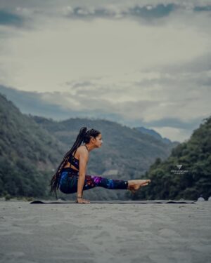 Tanu Rawat Instagram - Happy international yoga day❤️🧘‍♀️

Pic click by-: @iamarshadkhanphotography0 ❤️
Edit by-: @alex_pixels_ ❤️