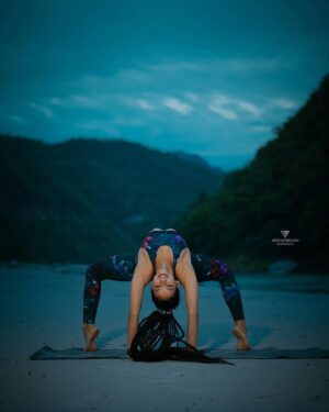 Tanu Rawat Instagram - Happy international yoga day❤️🧘‍♀️

Pic click by-: @iamarshadkhanphotography0 ❤️
Edit by-: @alex_pixels_ ❤️