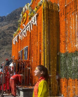 Tanu Rawat Instagram - Jai kedar baba❤️🙏🏻🥺 
#tanurawat33