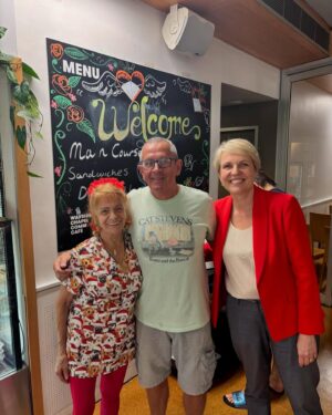 Tanya Plibersek Instagram - A very Merry @thewaysidechapel Christmas. This is my friend Chantal’s 40th Christmas volunteering here. Chantal and all the team are helping hundreds of people in our community every day who are homeless, isolated, lonely, or going through a really tough time. There’s always room at this special place. I’m so grateful to everyone that supports Wayside, especially at Christmas.