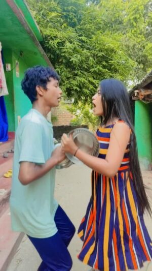 Tejaswini Nayak Instagram - Kulfi Rani choco bar 😂
.
.
.
.
#odiareels #odiqcomedy #viral #insta_girl_teju #instagram #instagood #trendingreels