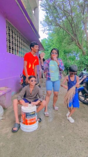 Tejaswini Nayak Instagram - Tag kara rajesha ku😂😂
.
.
.
.
#odiacomedy #viral #odiareels #instagram #instagood #insta_girl_teju #foryou #trending #instamood