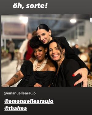 Thalma de Freitas Instagram - O Segundo Dump de Novembro “o melhor” 🤩

O melhor show do ano  @sescpompeia 

O melhor diretor  @gabitomartins 

O melhor encontro inesperado @mateusaleluia e @bnegaooficial 

O melhor reencontro @orqimperial 

O melhor sarau @sarau_bar 

A melhor mãe inspiradora @pikidefreitas 

O melhor recado dos stories

O melhor samba de raiz com @carolamandah e @xanravelli 

A melhor versão de Elis e Tom @monicasalmasooficial 

A melhor amiga inimaginária @aassumpcao