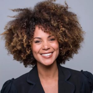 Tiga Instagram - Nous sommes heureux de vous présenter notre Co-Présidente de JURY Madame @tiga_sur_insta Journaliste, Réalisatrice, Auteur de documentaires, Présentatrice Télé et 1ere Dauphine Miss France 2006 et Élue Miss Model of Congeniality 2007.
Porte Parole de l’ONG Centrafricaine "coup de pouce des Anges" qui œuvre en faveur des plus démunis. 

SAVE THE DATE 07-12-2024 Finale Miss Centrafrique France 2025

#centrafricaine #misscentrafriquefrance #miss ##iledefrance #beauty #beautiful #iledefrance #Bangui #paris #diaspora #africaine #candidate #miss #Candidatechallenge