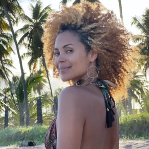 Tiga Instagram - Nous sommes heureux de vous présenter notre Co-Présidente de JURY Madame @tiga_sur_insta Journaliste, Réalisatrice, Auteur de documentaires, Présentatrice Télé et 1ere Dauphine Miss France 2006 et Élue Miss Model of Congeniality 2007.
Porte Parole de l’ONG Centrafricaine "coup de pouce des Anges" qui œuvre en faveur des plus démunis. 

SAVE THE DATE 07-12-2024 Finale Miss Centrafrique France 2025

#centrafricaine #misscentrafriquefrance #miss ##iledefrance #beauty #beautiful #iledefrance #Bangui #paris #diaspora #africaine #candidate #miss #Candidatechallenge