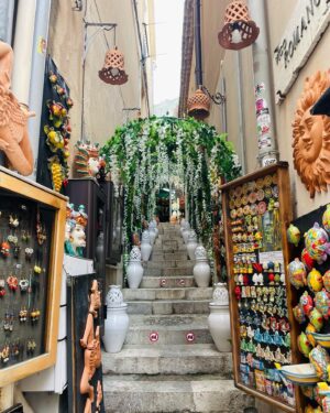 Tina Casciani Instagram - ..Taormina..🌺