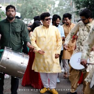 irfans view Instagram - These people Made this day a memorable one!

#haldi #friends