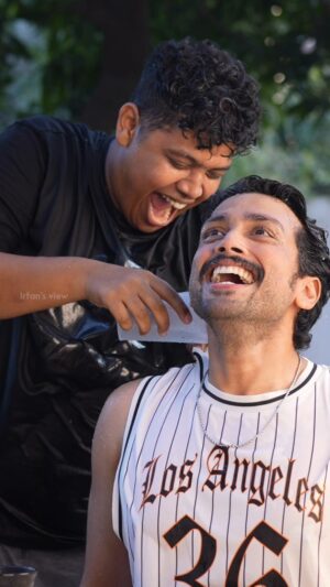 irfans view Instagram - 🌊Water  war fun with @kalidas_jayaram bro😂🔥

Watch full video on Irfansview youtube channel ▶️

#irfan #Irfansview #kalidasjayaram #por #instainfluencer #contentcreator #trendingreels #waterwar