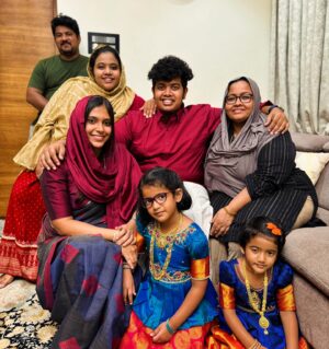 irfans view Instagram - Happy Diwali 🤟🏻

#diwali #family #fun