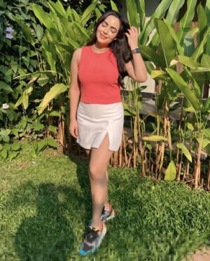 Aanchal Munjal Instagram - On a muchhhh needed fam getaway 🫠 Loveee twinning w @theanunarang 😍
Thank you @riverestateresort for such a lovely holiday & amazing hospitality ❤️