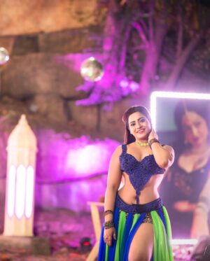 Aasma Sayed Instagram - #latepost ❤️💚💙

#onset #love #bts #dance #hyderabad 

#telugucinema #❤️

Photographed by @rohithcaptures