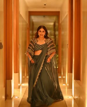 Addite Shirwaikar Malik Instagram - Glowing under the evening lights, dressed to perfection with my man by my side—every moment feels like a celebration of love and elegance…
#wedding #delhidiaries 
Styled by @pratikshachandak 
Outfit by @studio.mikukumar 
Jewellery by @jawahriiofficial @prathamgehlot_01 @abhishek_aggarwal1101 
Makeup by @gauricachawla_mua 
Hair by @jitender_hair_artist
📸 @rishabdahiya