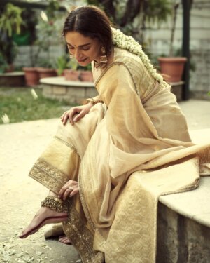 Aditi Rao Hydari Instagram - “You are my Sun, my Moon, and all my Stars…”

To being Pixie Soulmates for eternity…to laughter, to never growing up…

To Eternal Love, Light & Magic ❤️

Mrs & Mr Adu-Siddhu 💫

Big Thank you to our dearest humans who were with us with their love and artistry 
Grateful and beyond 

Sabyasachi -  @sabyasachiofficial
Bombay Jayshree - @jayashriramnath
Santhosh Narayanan - @musicsanthosh
Tarun Vishwa- @tarunvishwaofficial
Joseph Radhik - @josephradhik
Amrit Ramnath - @amritramnath
Manav- @manav_angelo_kashyap
Amritha Ram - @amritha.ram
Eli poo - @eltonjfernandez
Sanu - @sanamratansi 
Shiva sir - @shiva_siddharth_mua
Ram - @salonkoniki
Ashok - @jjjashok
Sandy - @arhconnect
Janaki - @eatdrinkandparty 
Vishal punjabi - @theweddingfilmer
Mallika reddy - @mallikareddyg
Esther- @esther_hmu