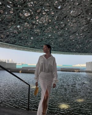 Adriana Lima Instagram - A trip of a lifetime ✨ @visitabudhabi #inabudhabi