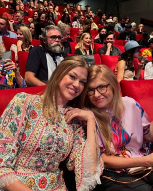 Adrianne Palicki Instagram - Looking back at an incredible premiere of #TexasCultHouse at the #AustinFilmFestival this past month!

A special thank you to our director & co-writer @TheJuliaBarnett for her visionary leadership, to the fantastic cast I had the privilege to share the screen with, and to everyone who came out to support us 🙏❤️

Stay tuned for more updates 💋

#IndieFilm #FilmPremiere