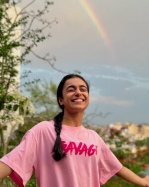 Adrija Sinha Instagram - When it rains look for rainbows, when it’s dark look for stars 🌈✨🫶🏻❤️❤️

📷 : @vedantsinha0218 🫶🏻

#reelsindia #actorlife #photooftheday #adrijasinhastylediaries #rainbow #naturephotography