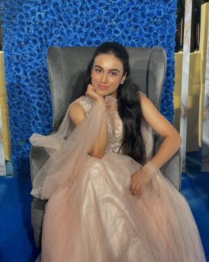 Adrija Sinha Instagram - @toifaawards 2024 😌❤️ 

#SirfEkBandaaKaafiHai #BestFilmofTheYear #AdrijaSinha #actor 

Makeup by : @maneeshanathmuah_adara ✨