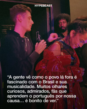Agnes Nunes Instagram - A artista @agnesnunes compartilhou com nosso time quais foram as experiências, sensações e realizações que ela teve durante sua Euro Tour, que considerou Barcelona, Paris, Dublin, Londres, Amsterdam, Porto, Lisboa, Ovar e Braga.

A cantora sentiu na pele o amor dos fãs que estão em outros países e se emocionam por meio de sua voz e canção. Arraste para o lado e confira.

Fotos cedidas pela artista.