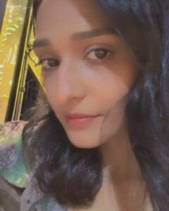 Actress Aishwarya Khare HD Photos and Wallpapers December 2024