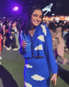 Actress Aishwarya Khare HD Photos and Wallpapers December 2024