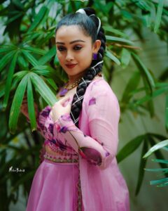 Actress Aishwarya Pisse HD Photos and Wallpapers July 2024