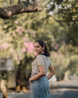 Akshatha Ajit Instagram - Ayyyooooo….😅🍃💚
.
.
📸 @jascaptures_
.
#ayyoayyo #energy #tamilsong #happyday #photoshoot #akshathaaajit🌺✨